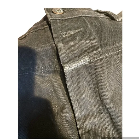 Jeans lightly used. Still in good condition.